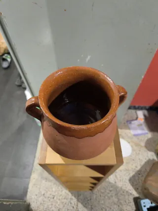 Puchero de Barro con Asas