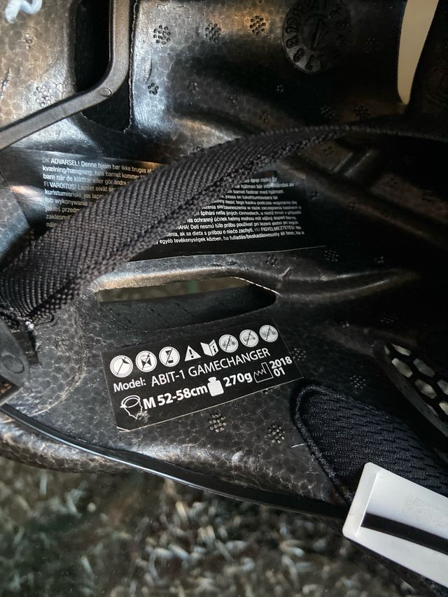 Casco Abus Gamechanger Movistar Talla M