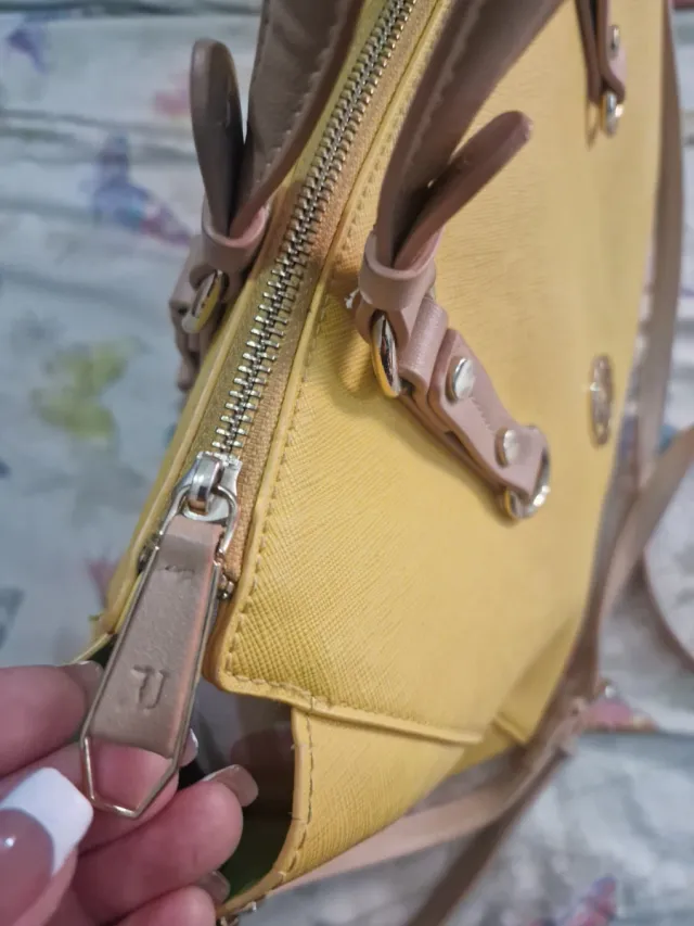 Bolso Tote Amarillo Trussardi