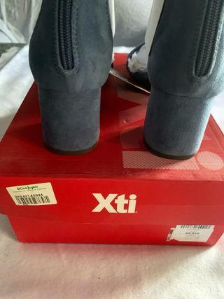 Sandalias Xti de  El Corte Inglés Azules