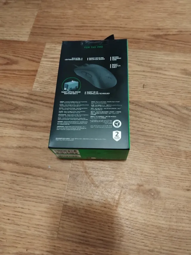 Ratón gaming ergonómico Razer DeathAdder V3