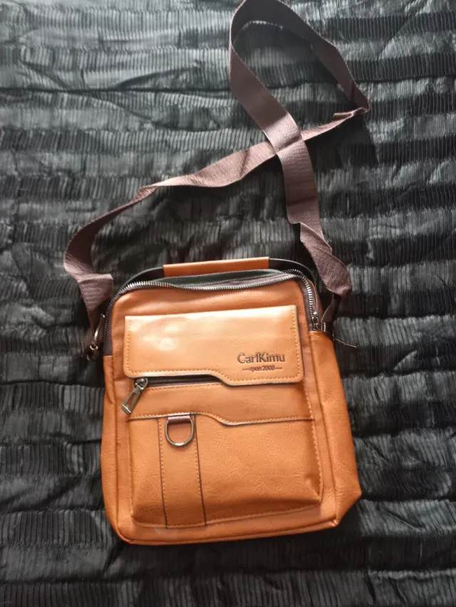 Bolso bandolera CarlKimu camel