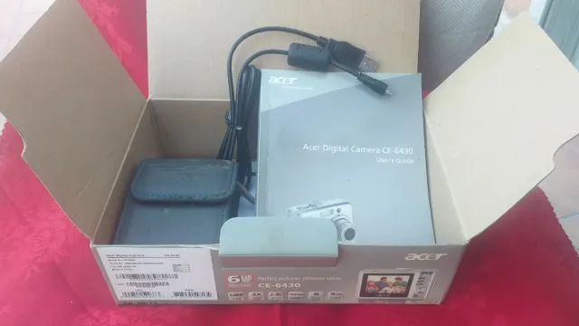 Câmera Digital Acer CE-6430 6MP