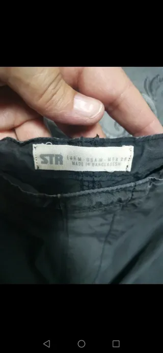 Pantalón cargo negro Stradivarius
