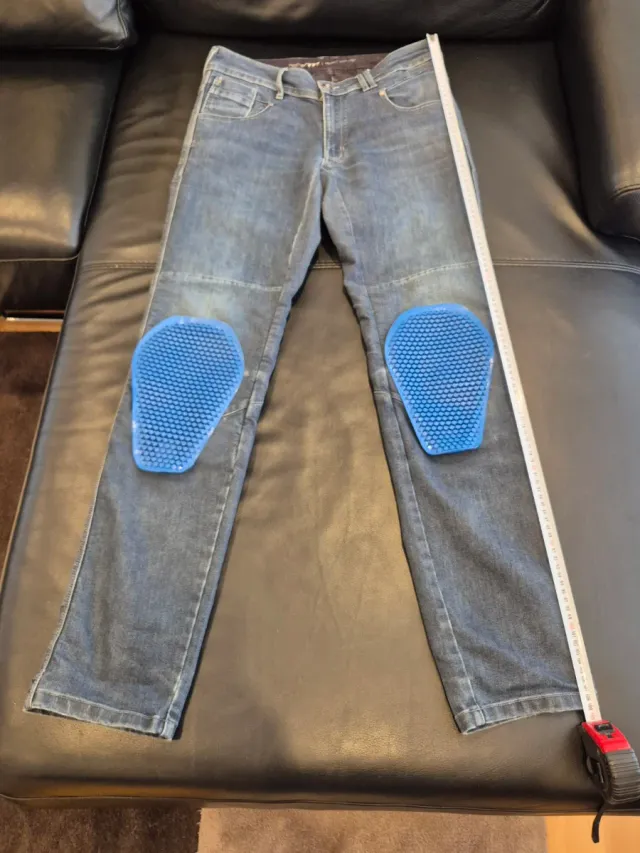 Vaqueros Rev'it Talla 32