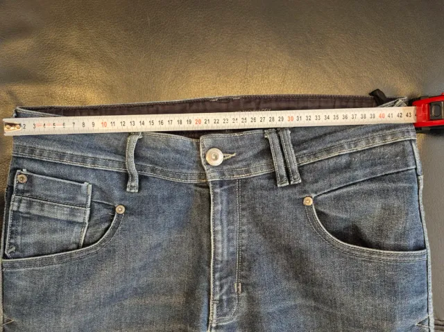 Vaqueros Rev'it Talla 32