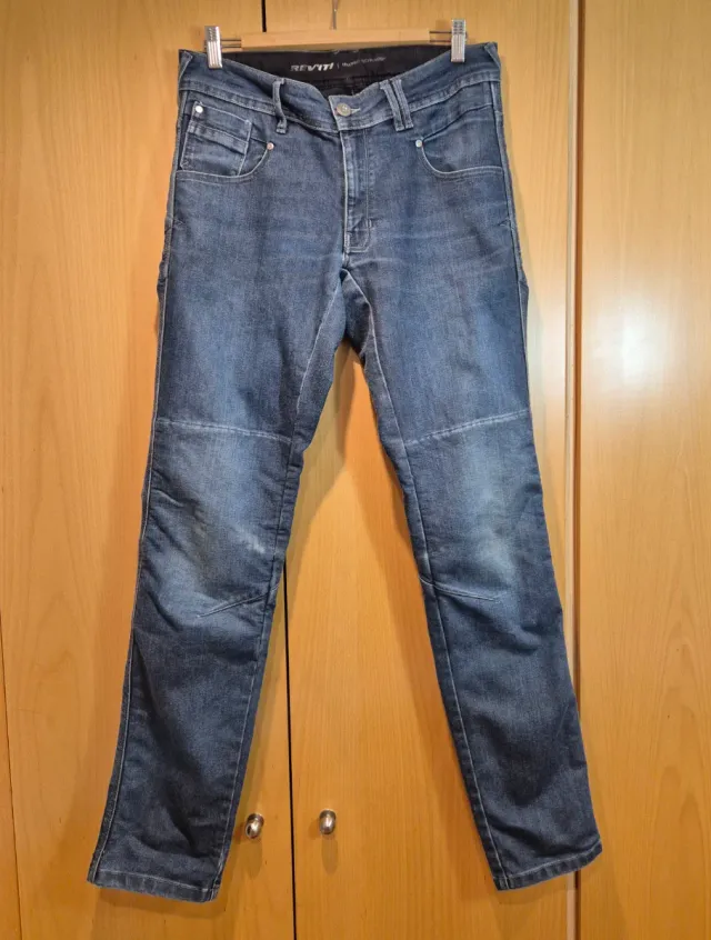 Vaqueros Rev'it Talla 32