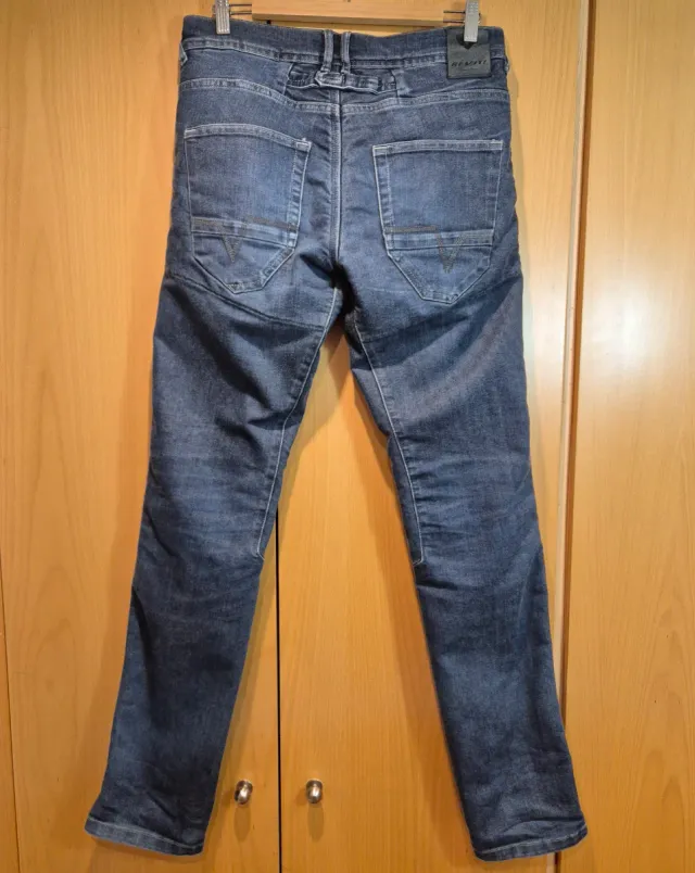 Vaqueros Rev'it Talla 32