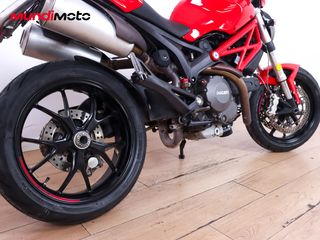 DUCATI MONSTER 796