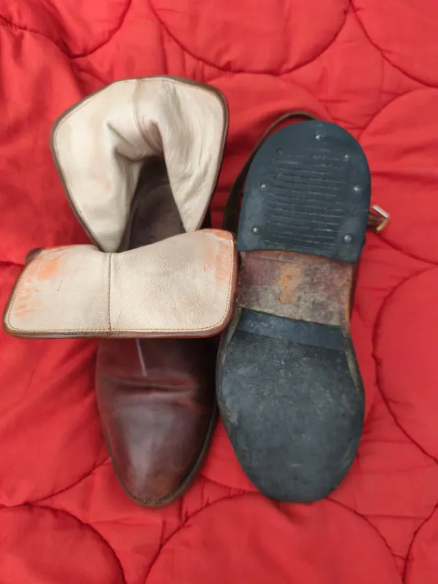 Botas artesanales piel marrón talla 41