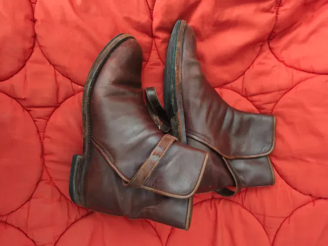 Botas artesanales piel marrón talla 41