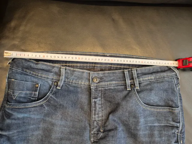 Vaqueros Rev'it Talla 38