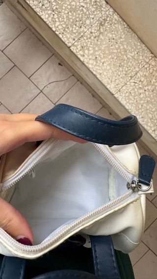 Borsa a tracolla bianca e blu