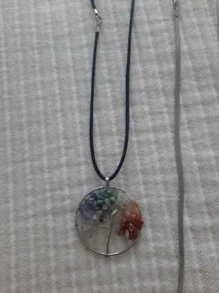 Colgantes Bisutería Multicolor y Plateados