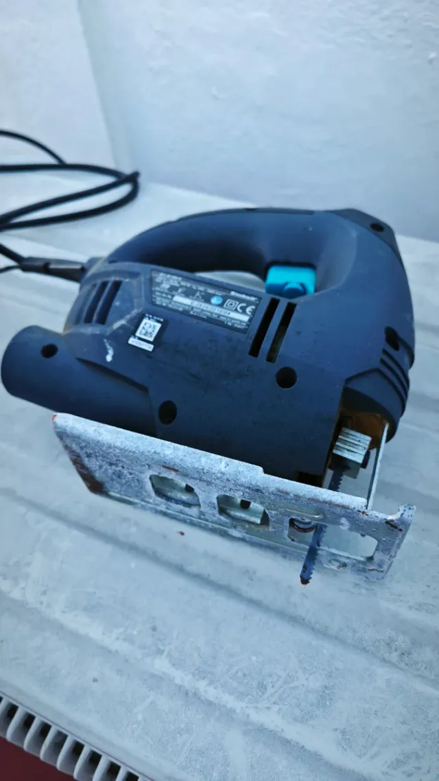 Sierra de calar Einhell