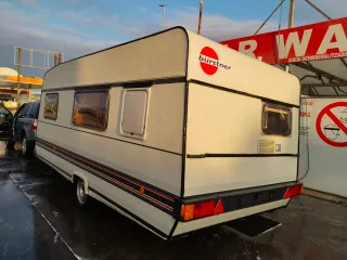 Caravana Burstner 750