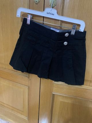Falda corta tablas Lefties botones