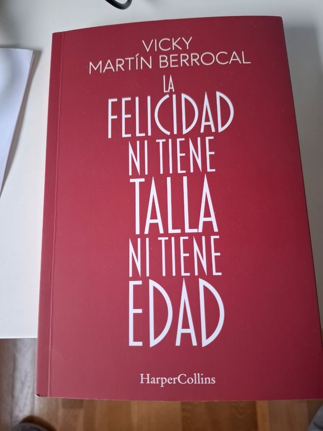 La felicidad ni tiene talla ni tiene edad (Span...