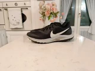 Nike Pegasus 36 Trail Scarpe Uomo Nero Bianco