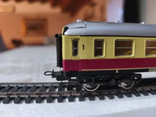 Carrozza Lima vintage per trenini