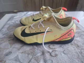 Nike Mercurial Jr Zoom Vapor 16 Kylian Mbappé