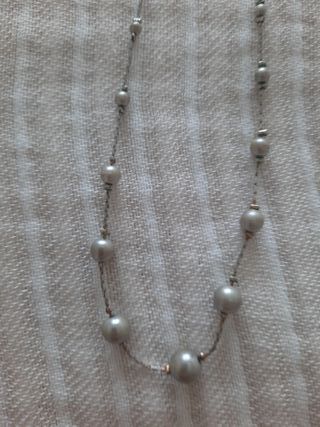 Collares de acero dorado y plateado