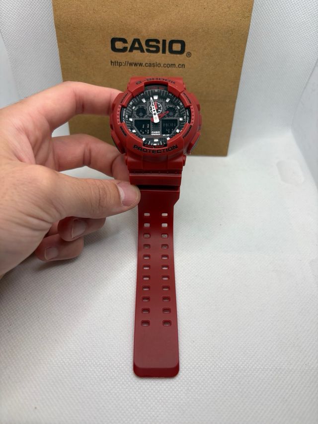 Reloj Casio G-Shock GA-100 Rojo