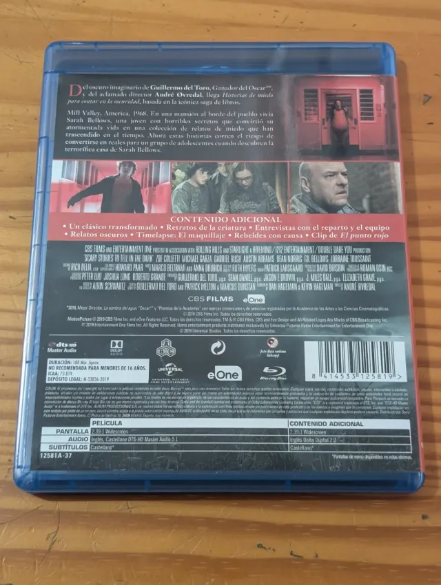 Historias de Miedo para Contar en la Oscur Blu-Ray