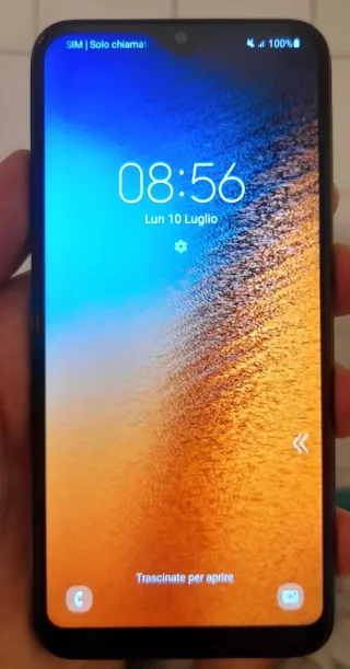 Samsung Galaxy A20e – 32GB / 3GB – UNLOCKED