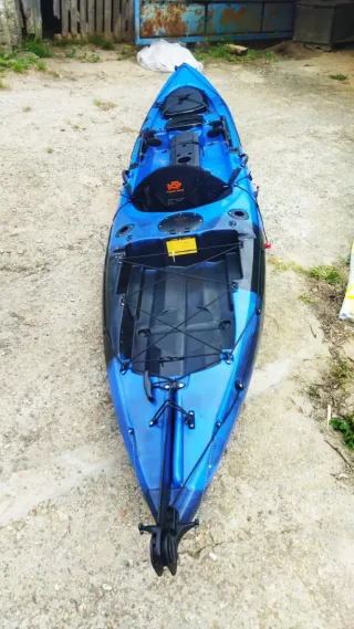 Kayak monoplaza, Color Azul.