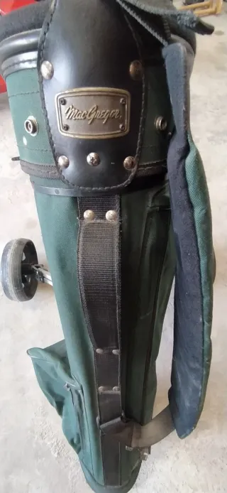 Carrito de golf verde