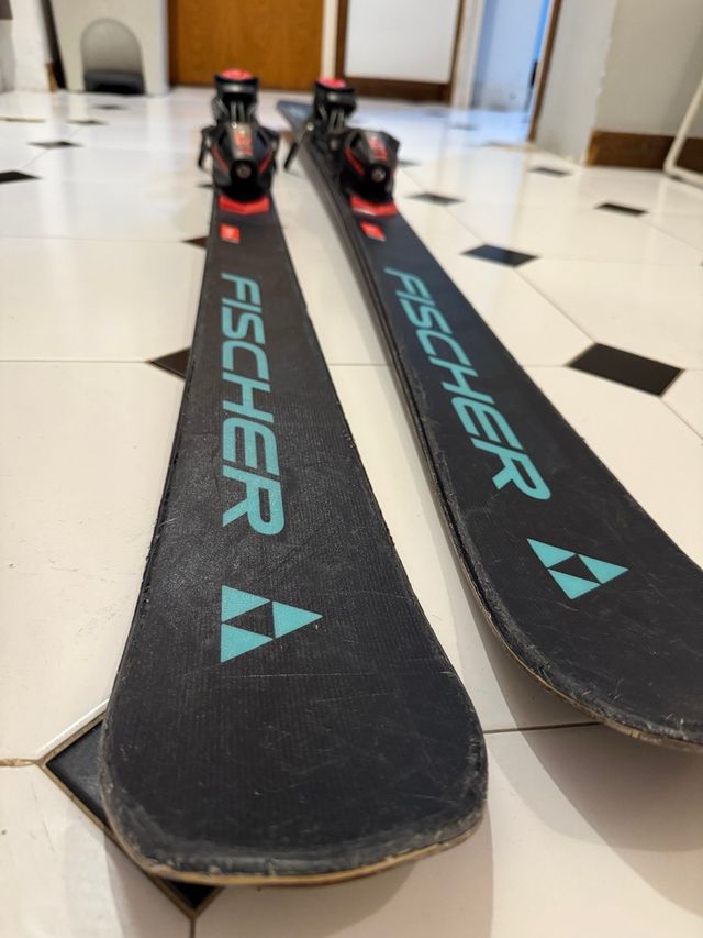 Esquís Fischer RC4 The Curv DTI + RS11 GW 2024