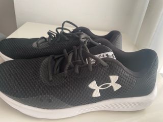 Zapatillas Under Armour Negras