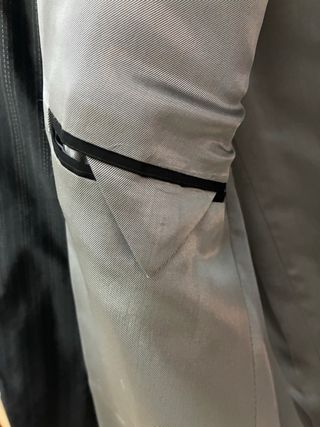 Traje de hombre negro