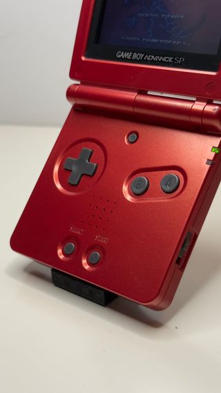 Nintendo Game Boy Advance SP Roja