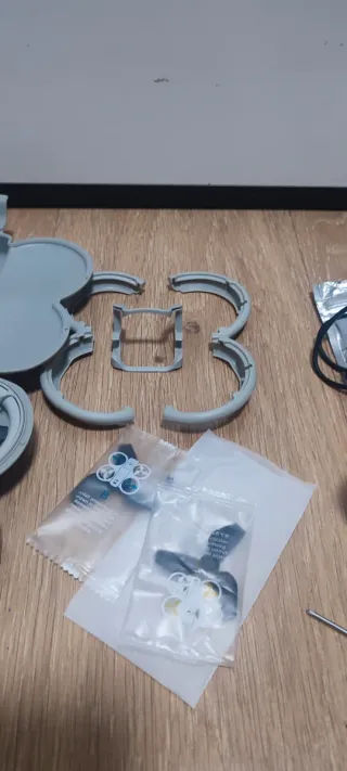 Drone DJI Neo Protectores funda y 2 Batería extras