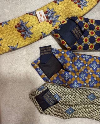 Lote 4 Corbatas Loewe