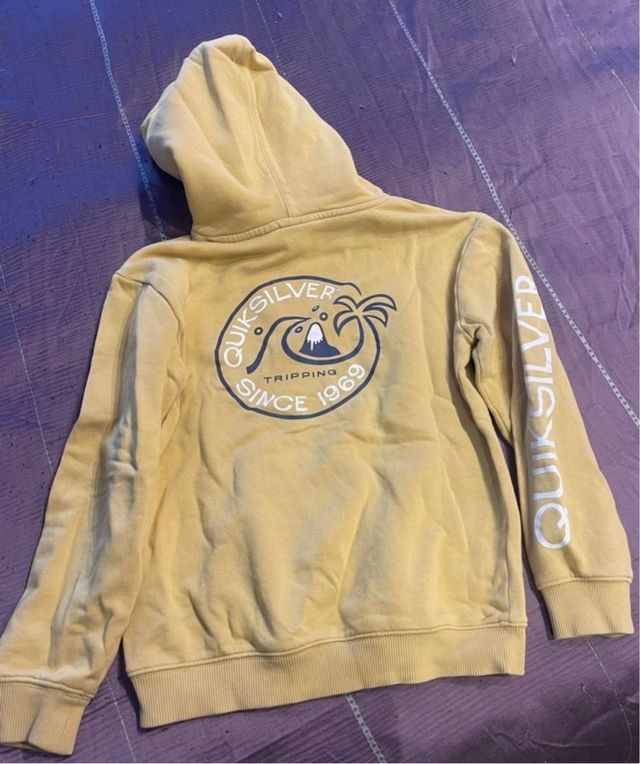 Lote Sudadera Quiksilver T.10 + jean + 7 camisetas