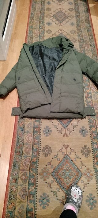 Cazadora parka invierno nueva sin  usar talla l