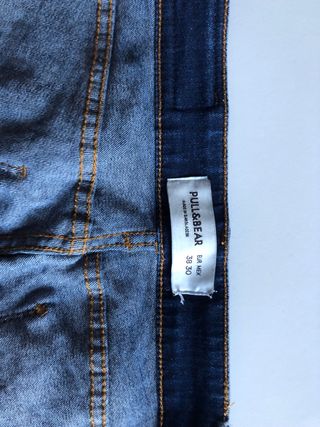 Pantalones vaqueros súper skinny rotos talla 38