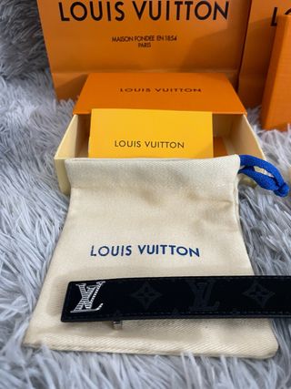 Pulsera Louis Vuitton Negra y Plateada