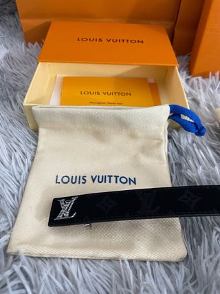 Pulsera Louis Vuitton Negra y Plateada