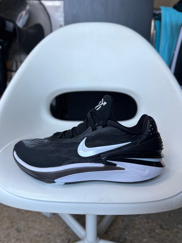 Nike Zoom GT Cut 2