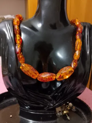 Collana vintage effetto ambra