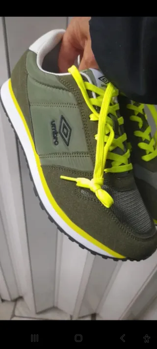 Scarpe Umbro N44 Verde Giallo