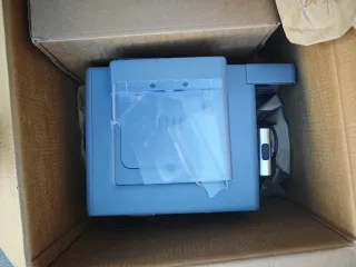 Cafetera DeLonghi Rivelia Gris