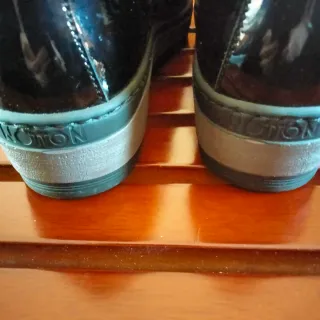 Zapatos charol negros T.40