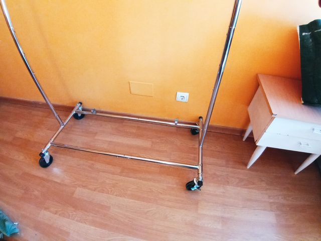 Burro Perchero de Acero Inoxidable Resistente con