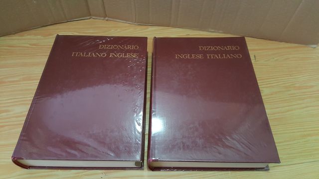 DIZIONARIO INGLESE - ITALIANO / ITALIANO - INGLESE