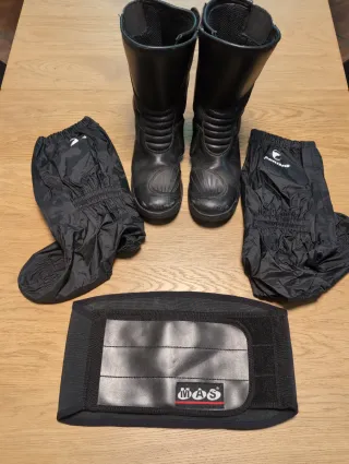 Botas de moto FFCCS con accesorios
